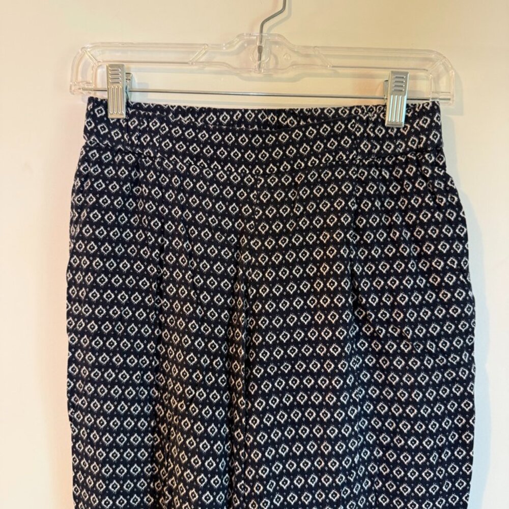 H&M Navy White Geometric Print Pull-On Tapered Pants Size 2 Pockets - Picture 5 of 7